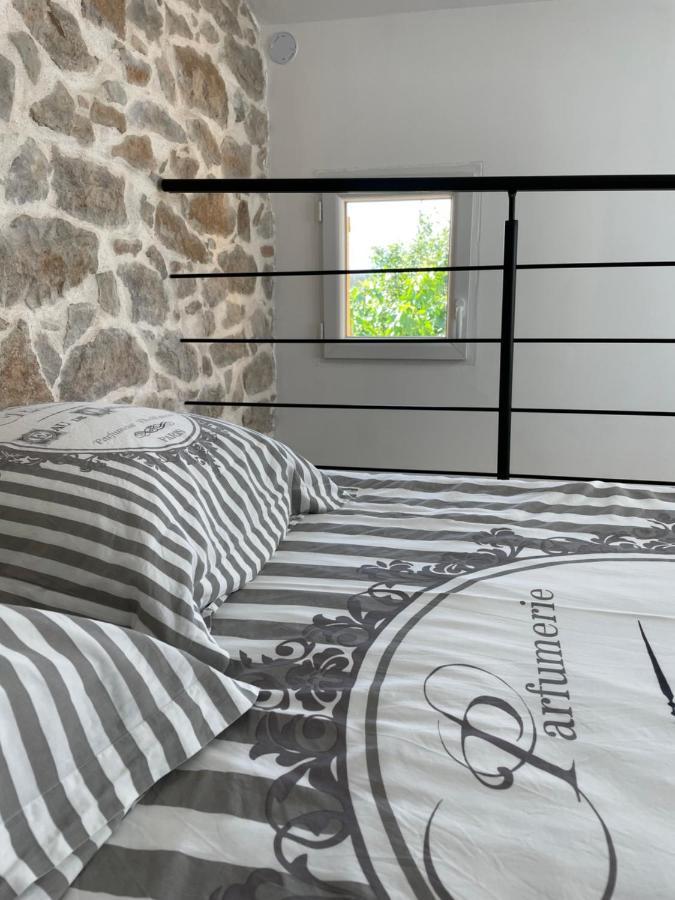 Sainte Victoire Le Cabanon *